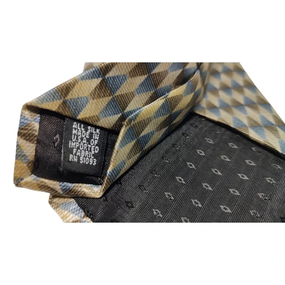 Stafford Silk Tie‎ Blue Brown Diamond Pattern Made In The USA 57x3.75 In